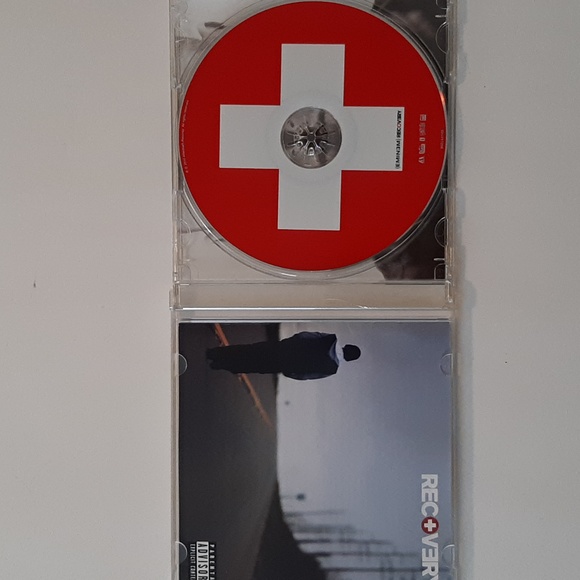 Eminem, Recovery, U-Pick CD's! Bundle Any 3 For $12 - Picture 3 of 3